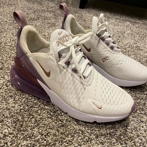 Brand new air max 270s